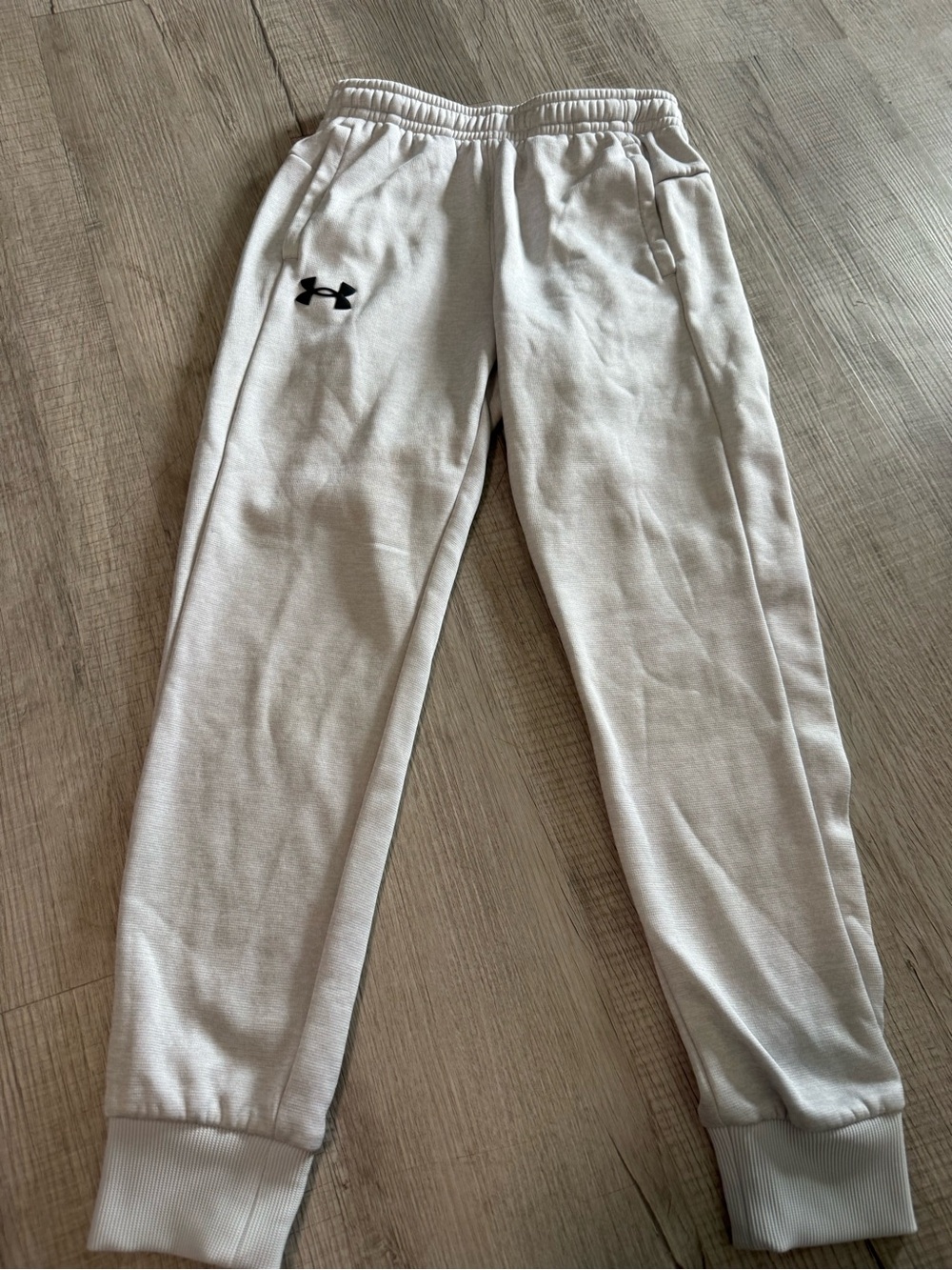Under Armour Kids light gray- Jogger Sweatpants with Black Logo